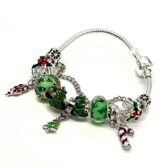 Bracelet Christmas Tree Candy Cane Charms Holly Trees Green Euro Beads Silver - Picture 2 of 2